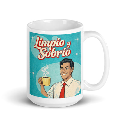 Feliz y alegre Diseño retro en español para taza de café con hombre sonriente sosteniendo una taza caliente y texto “Limpio y Sobrio”, inspirado en la recuperación y la vida positiva sin alcohol.