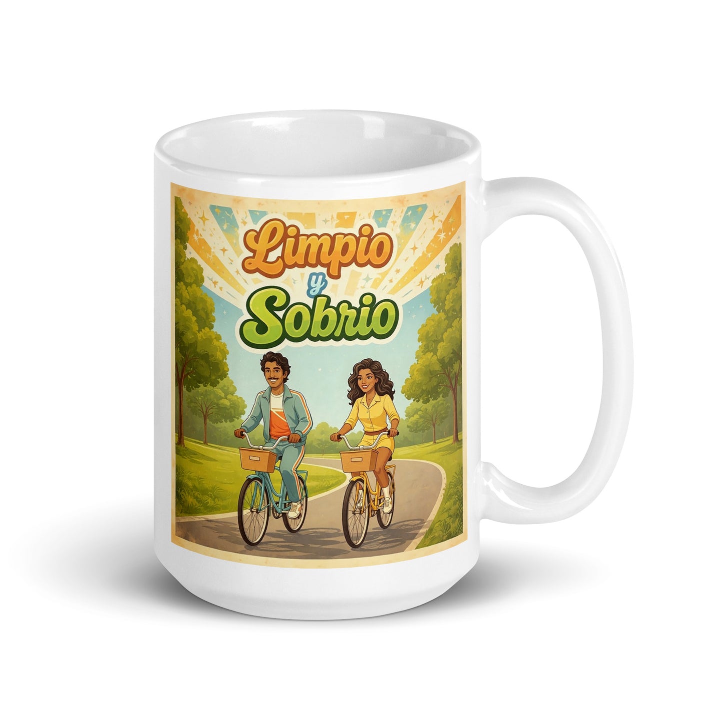 Colorido y animado Diseño retro en español para taza de café con pareja feliz andando en bicicleta en un parque y texto “Limpio y Sobrio”, inspirado en la recuperación, vida saludable y sobriedad positiva.